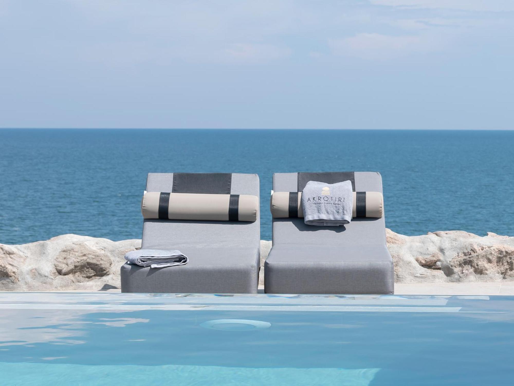 Akrotiri Olympus Luxury Suites - Adults Only Plaka Litochorou Ngoại thất bức ảnh